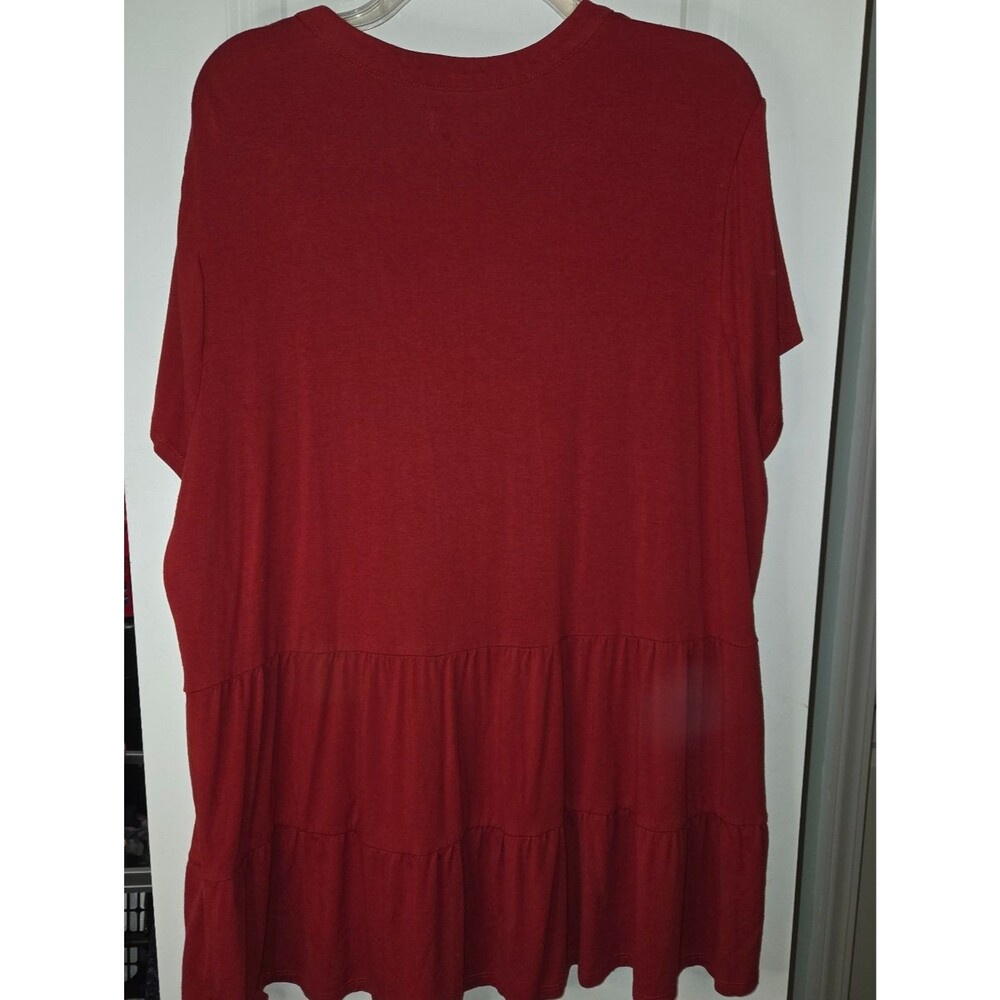 Wonderly Red Tiered Tunic Blouse - Picture 8 of 10